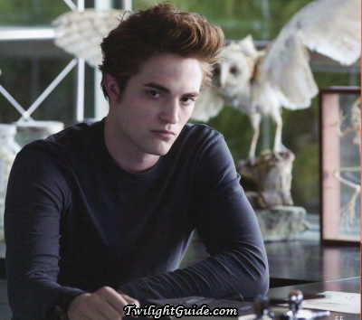 edward-cullen-desk[1].jpg